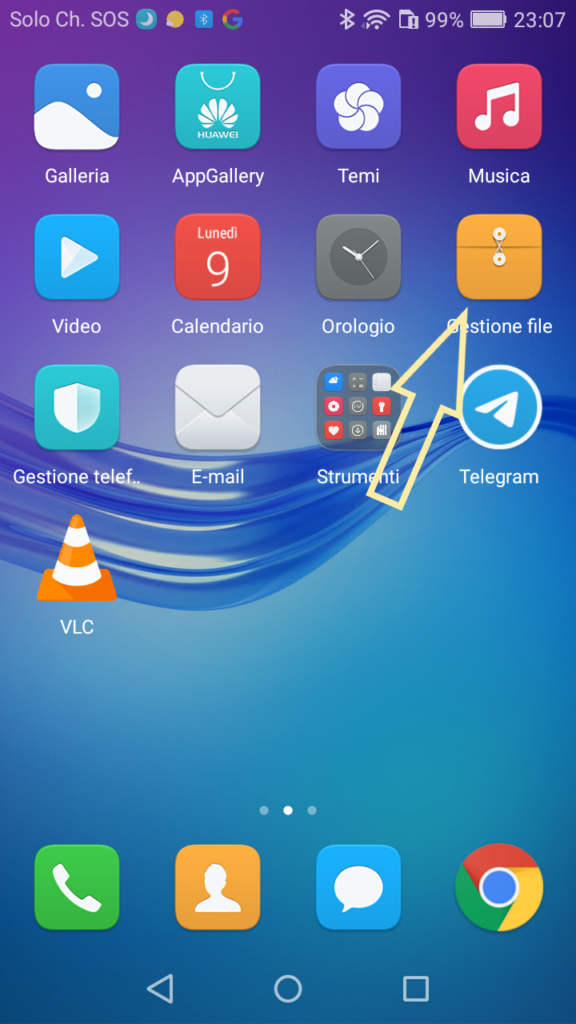 Chiudete la pagina della radio e cercate sul telefonino l'icona indicata dalla freccia, potrebbe avere un nome diverso ma comunque simile e aprite l'app e dercare la cartella dova avete salvato il file di prima al 99% il nome della cartella sarà "DOWNLOAD"